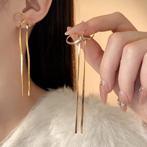 Non-Tarnish Bow Drop Earrings – Hypoallergenic & Elegant Dangle Design